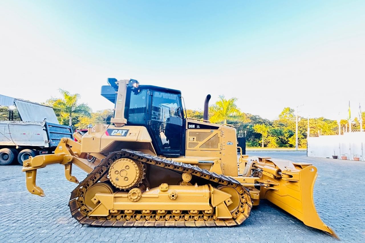 Caterpillar D6NXL - 12/12 2