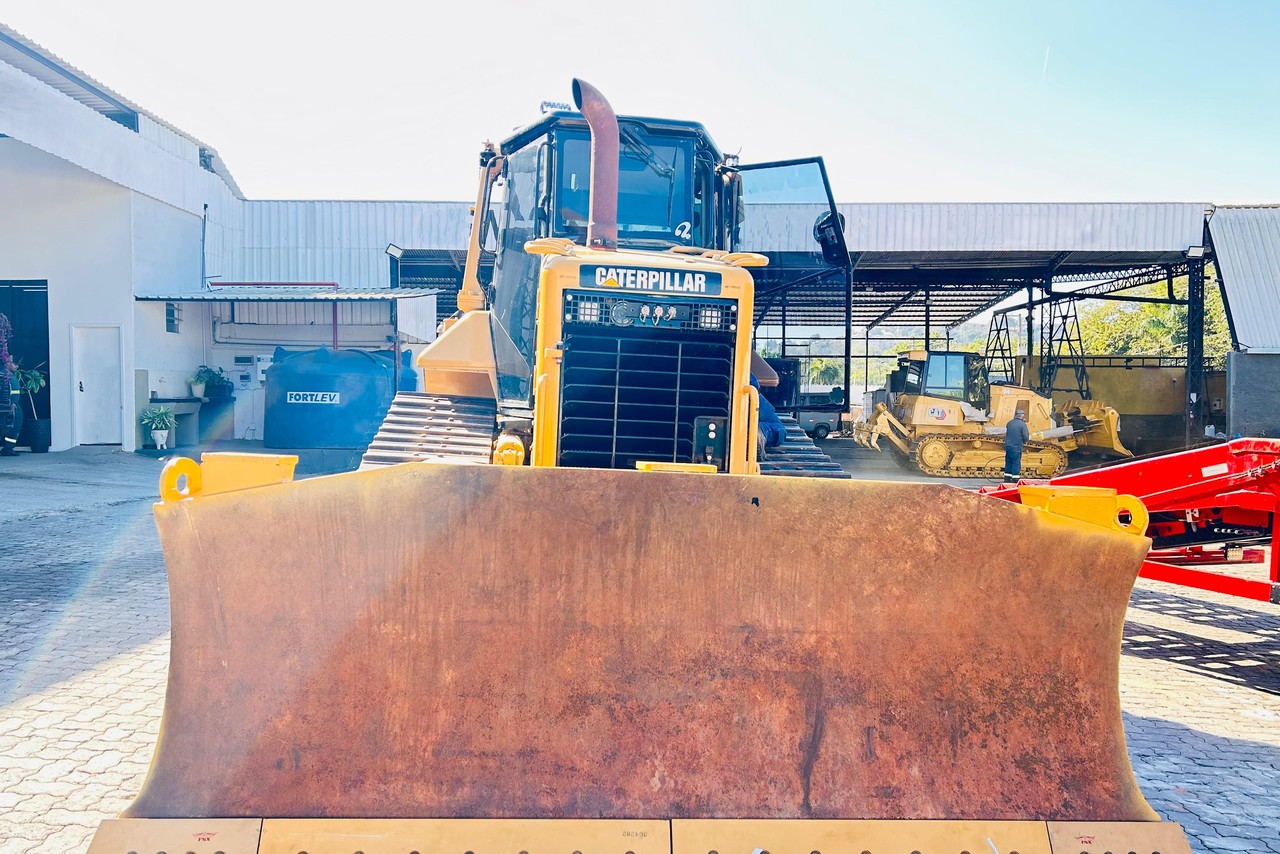 Caterpillar D6NXL - 12/12 5