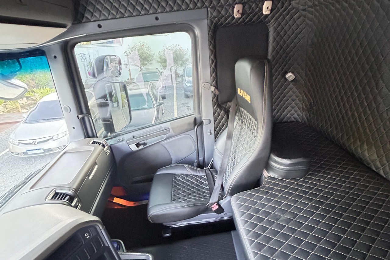 Scania 440 - 13/13 9