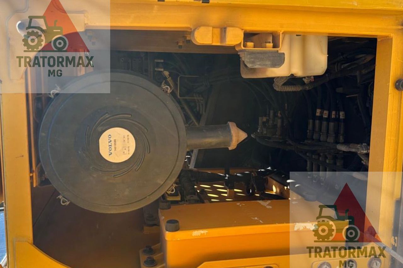Volvo EC210BLC - 13/13 9