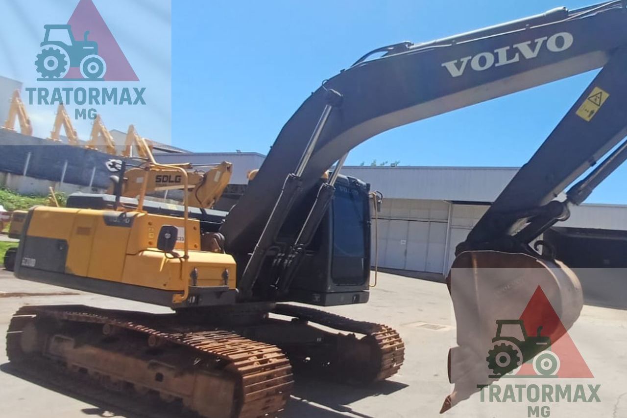 Volvo EC210 - 20/20 11