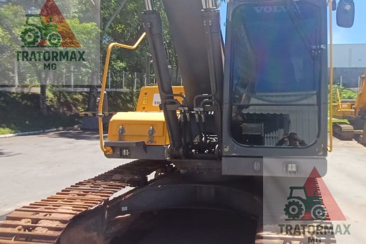 Volvo EC210 - 20/20 14