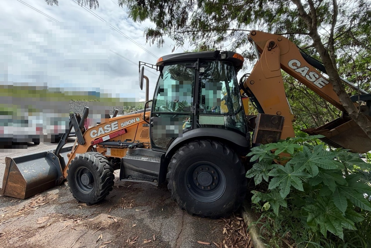 Case 580N - 21/21 8