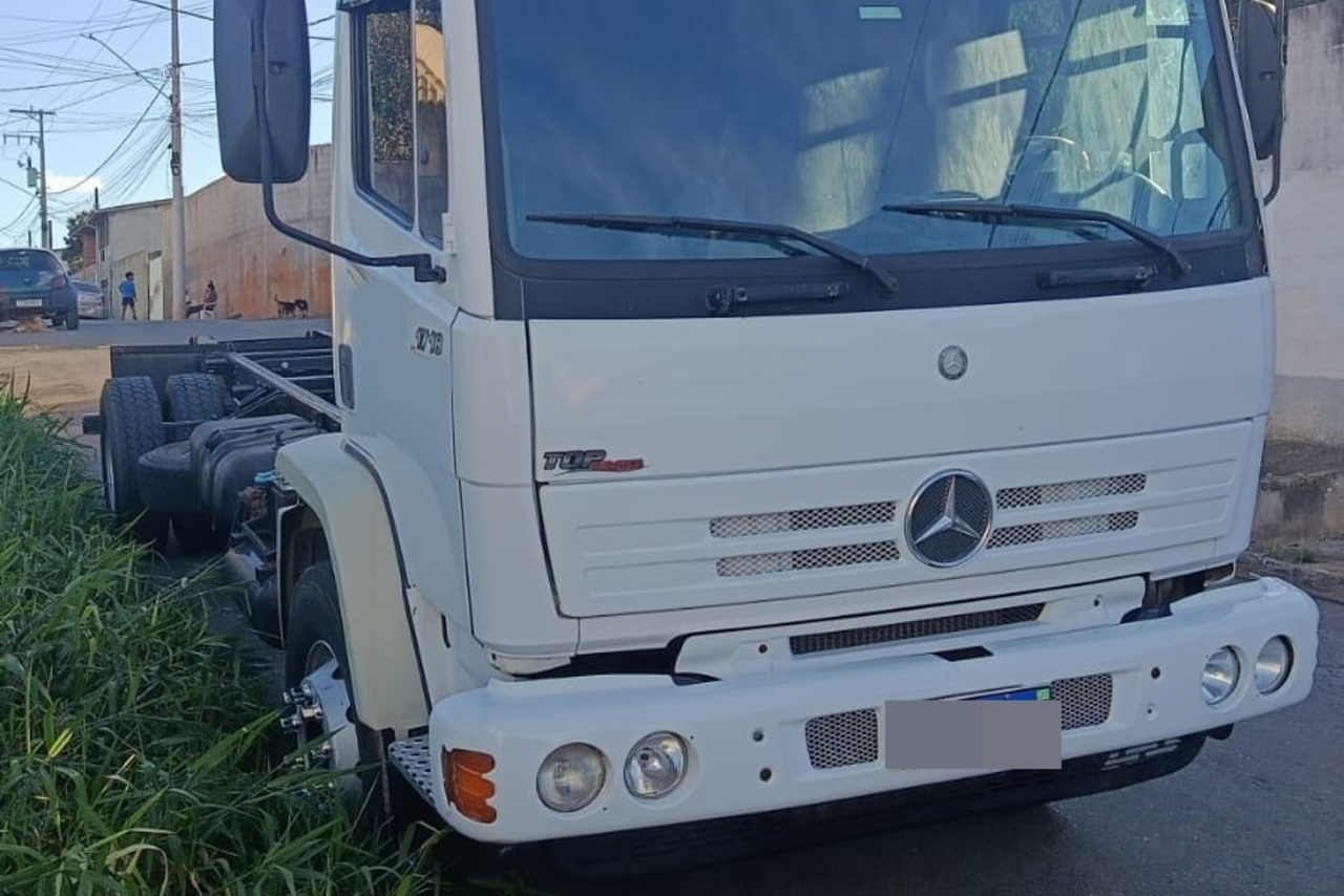 Mercedes Benz MB 1718 - 11/12 6