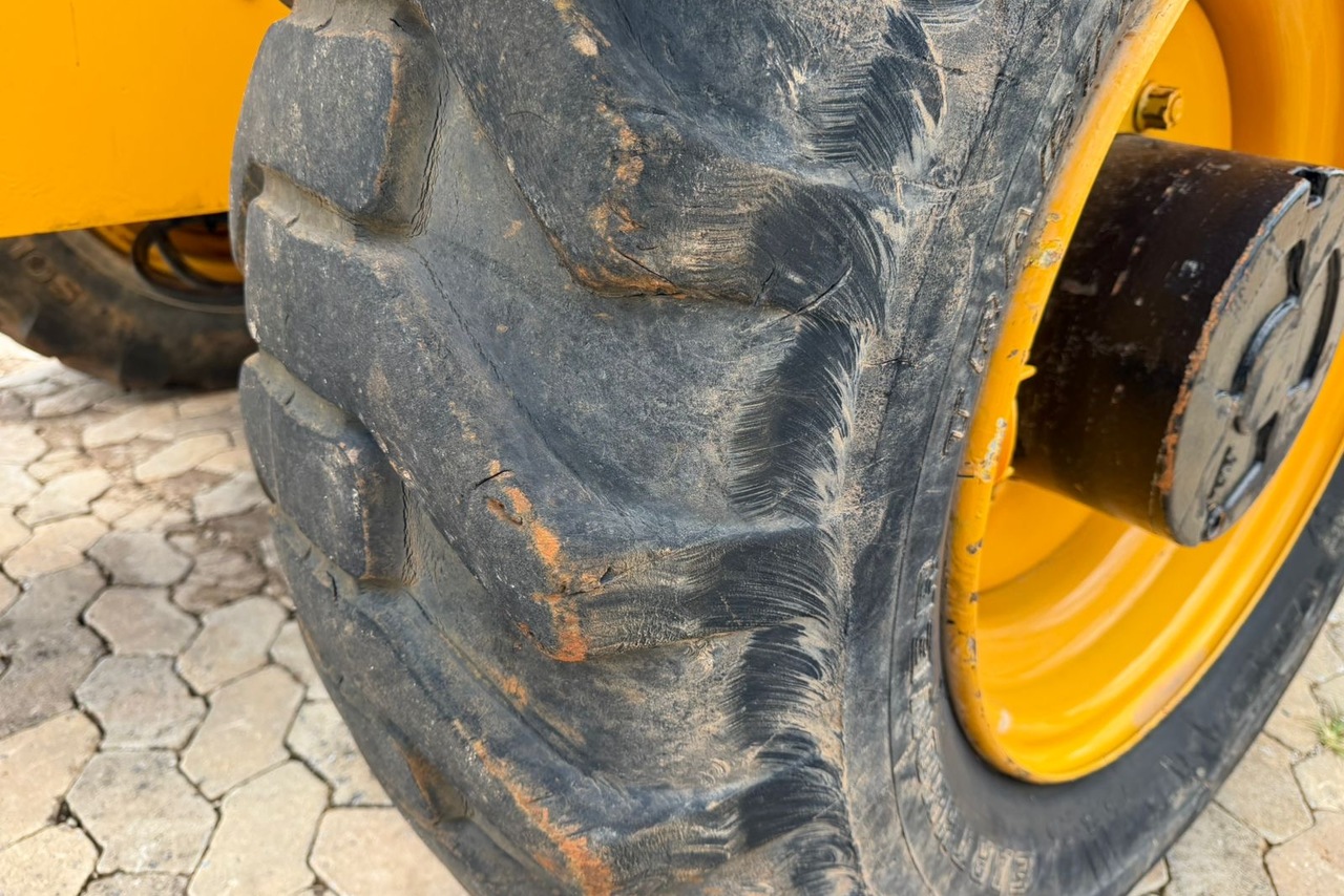 JCB 540-170 - 14/14 8