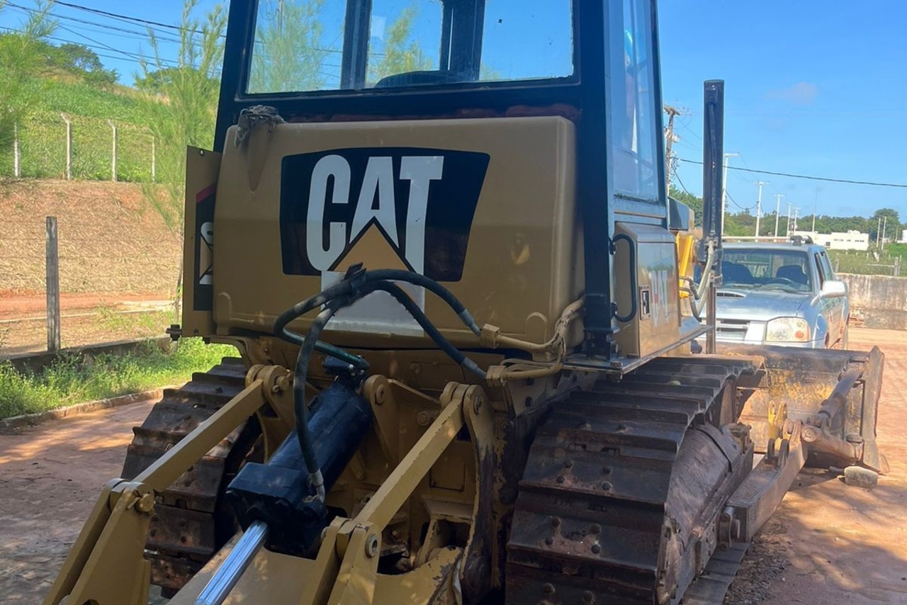 Caterpillar D5E - 98/98 2
