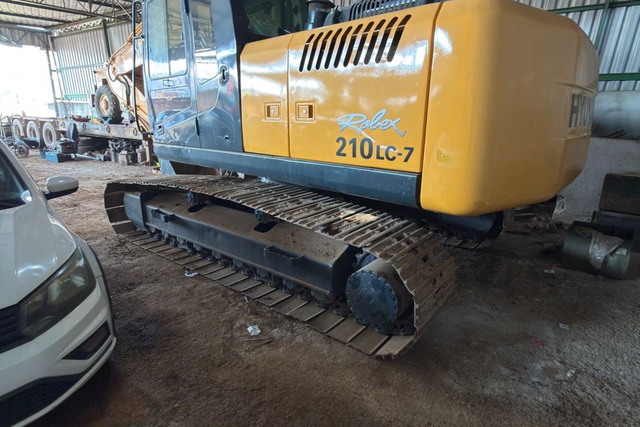 Hyundai R210LC-7 - 11/11 2
