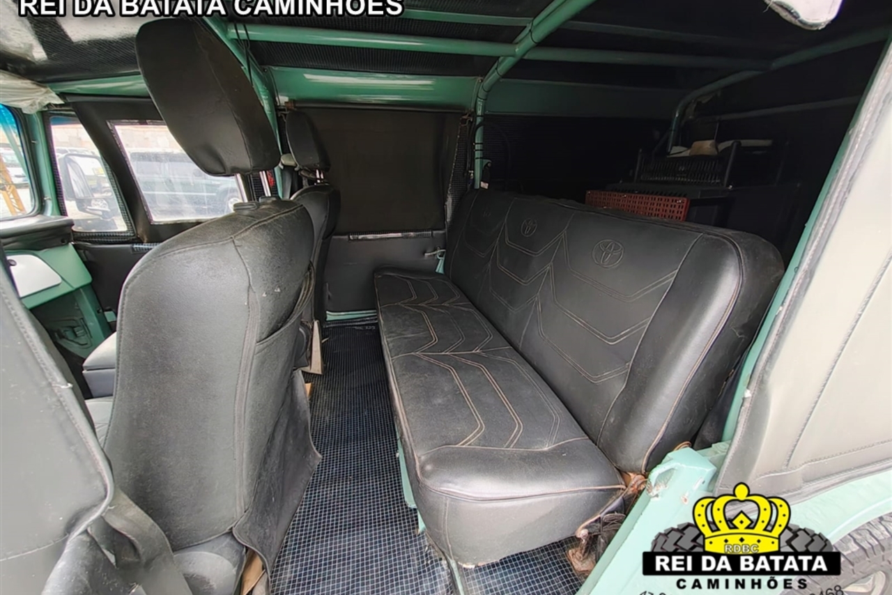 Toyota Bandeirantes - 88/88 8