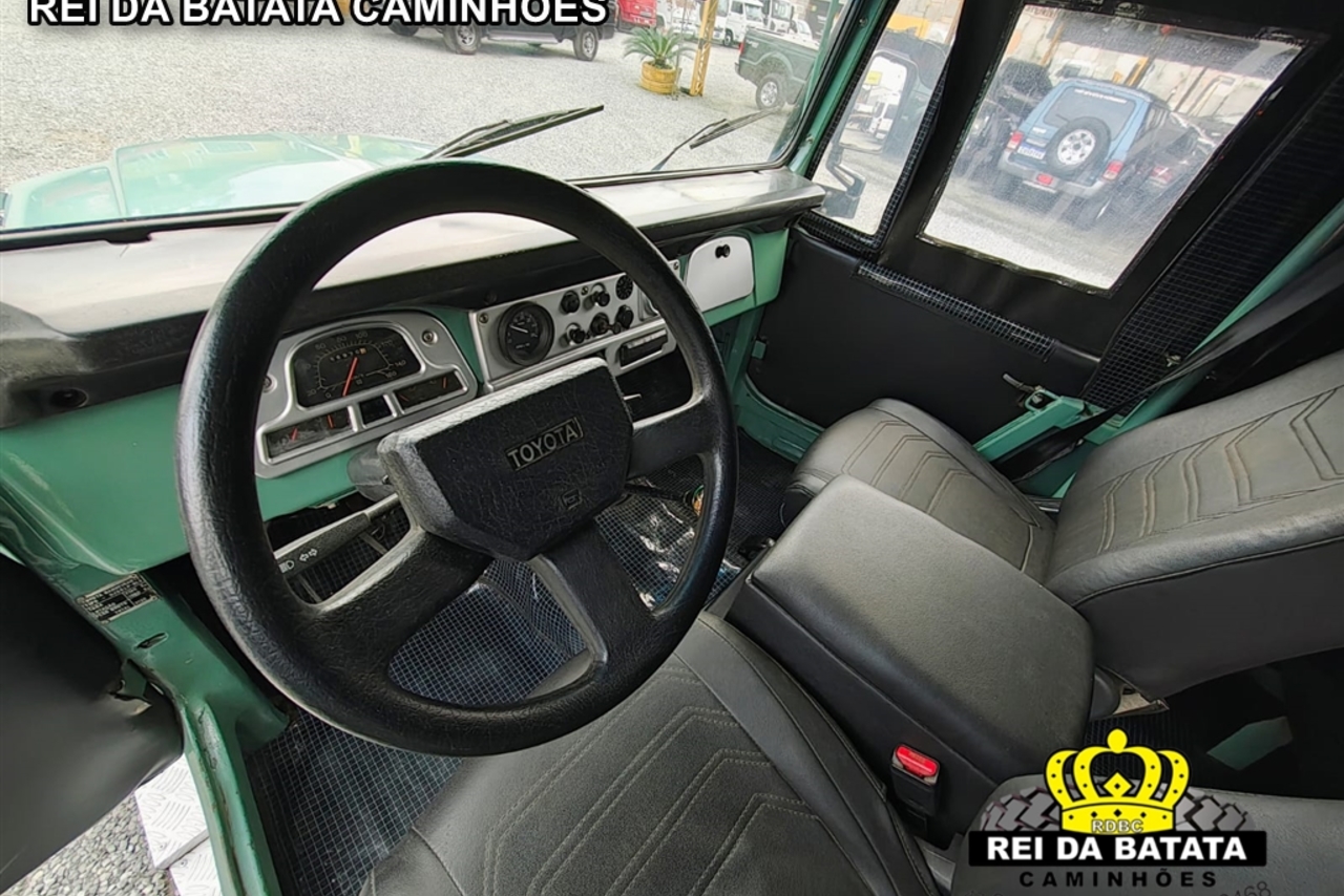 Toyota Bandeirantes - 88/88 9