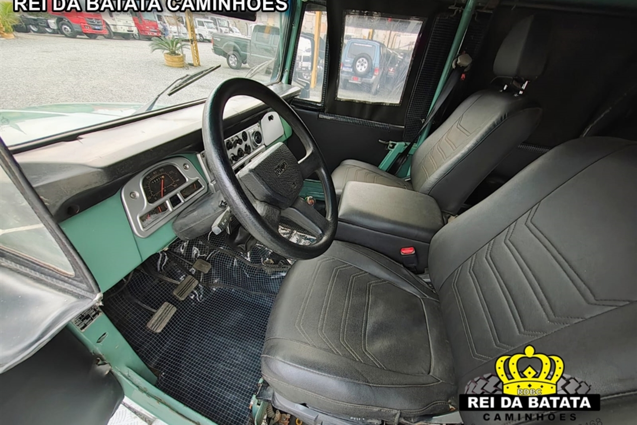 Toyota Bandeirantes - 88/88 11