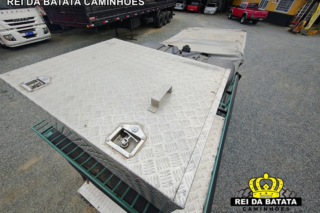 Toyota Bandeirantes - 88/88 16