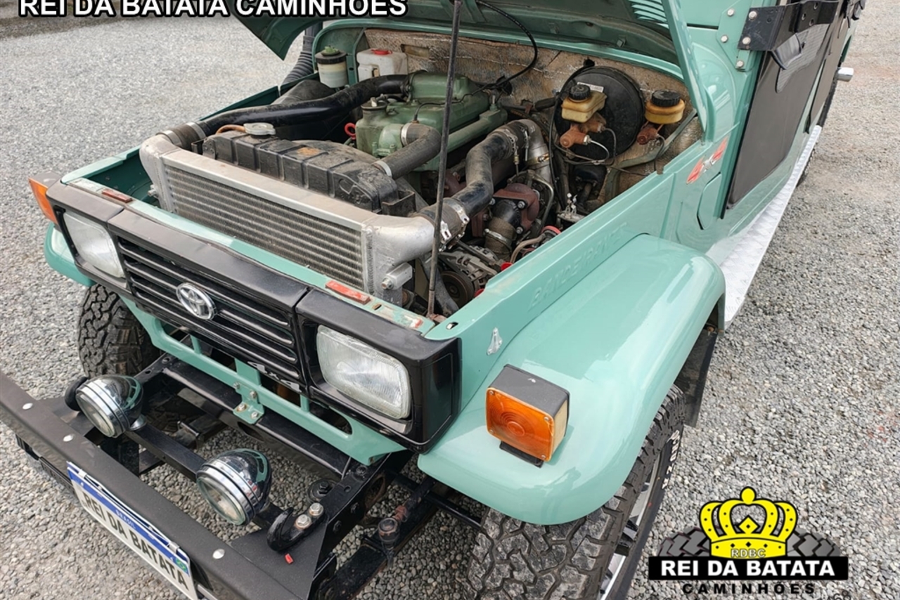 Toyota Bandeirantes - 88/88 20