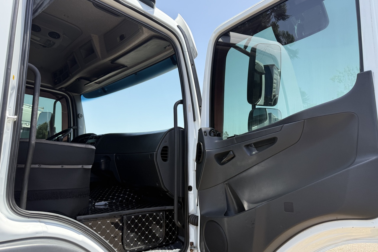 Mercedes Benz Atego 3030 - 19/20 16