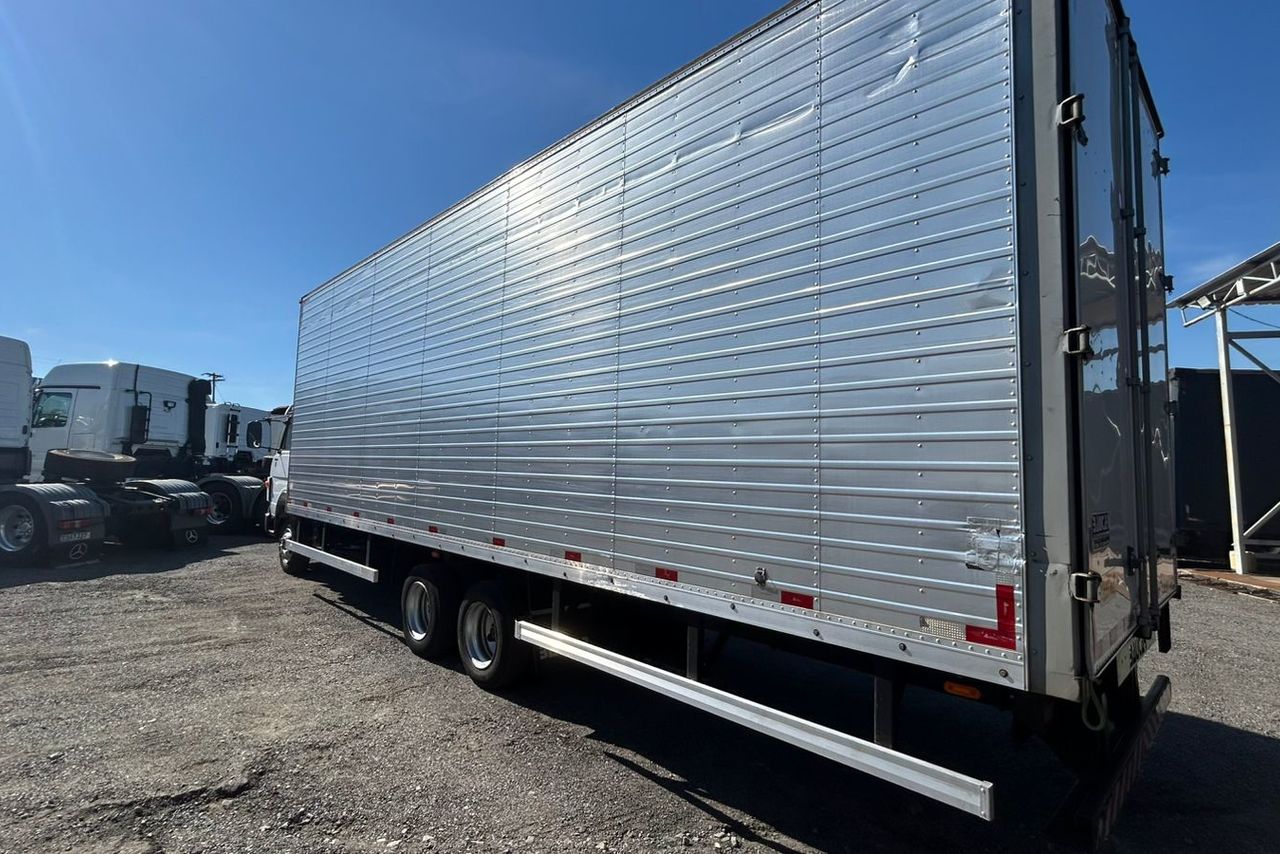Volkswagen 10-160 E Delivery - 14/14 6