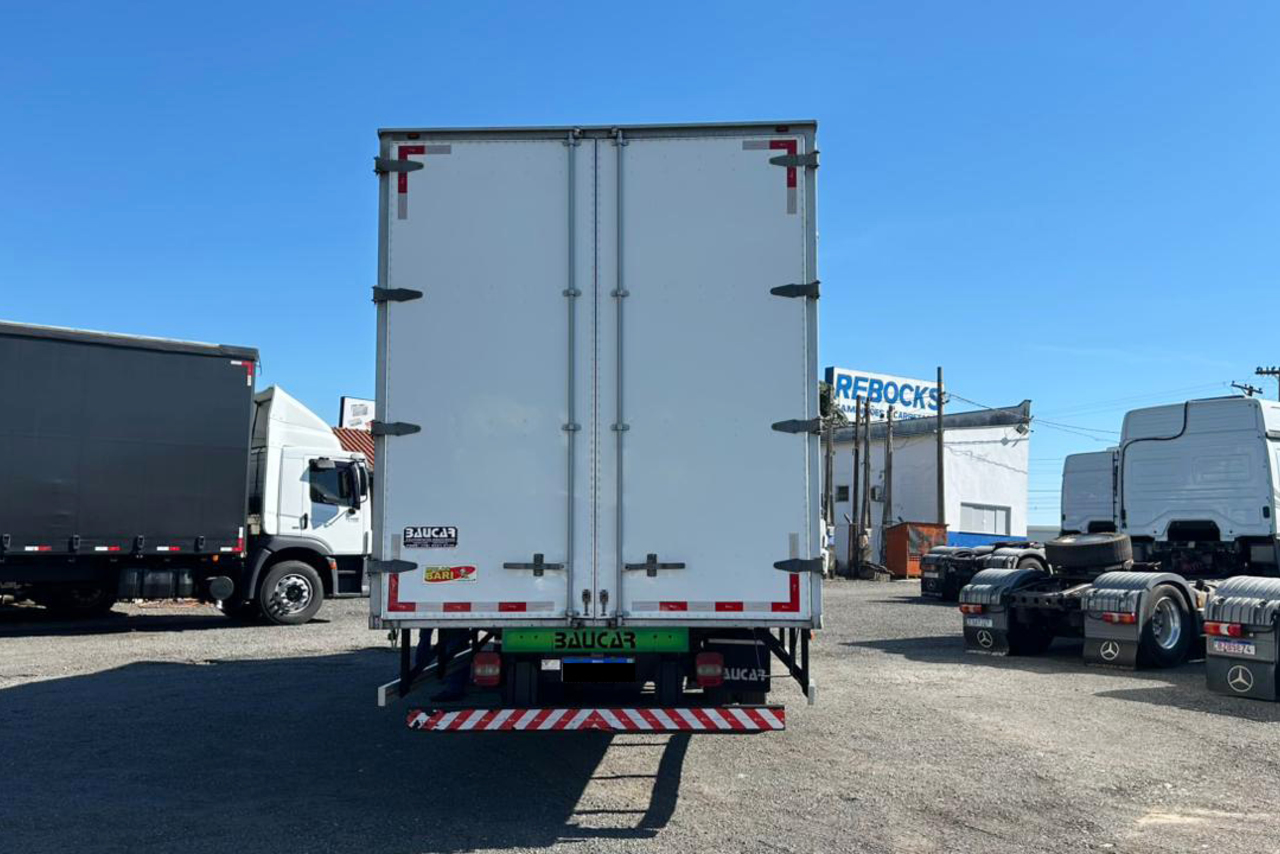 Volkswagen 10-160 E Delivery - 14/14 10