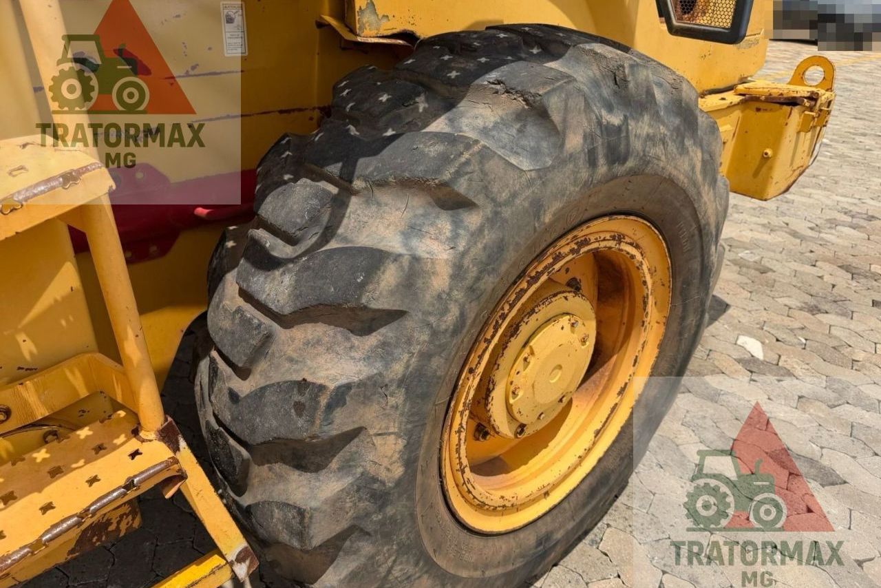 Liugong  835 - 14/14 4