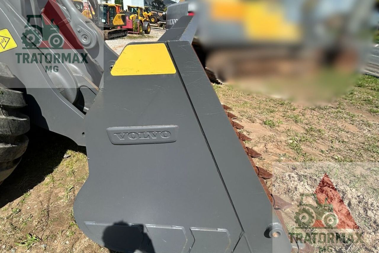 Volvo L120F - 23/23 6