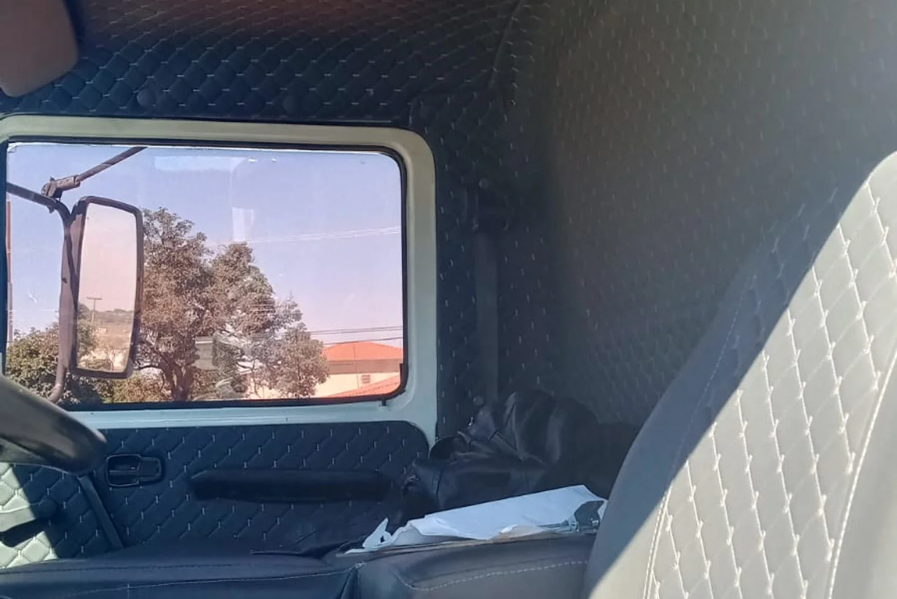 Volkswagen 16 200 - 19/98 6