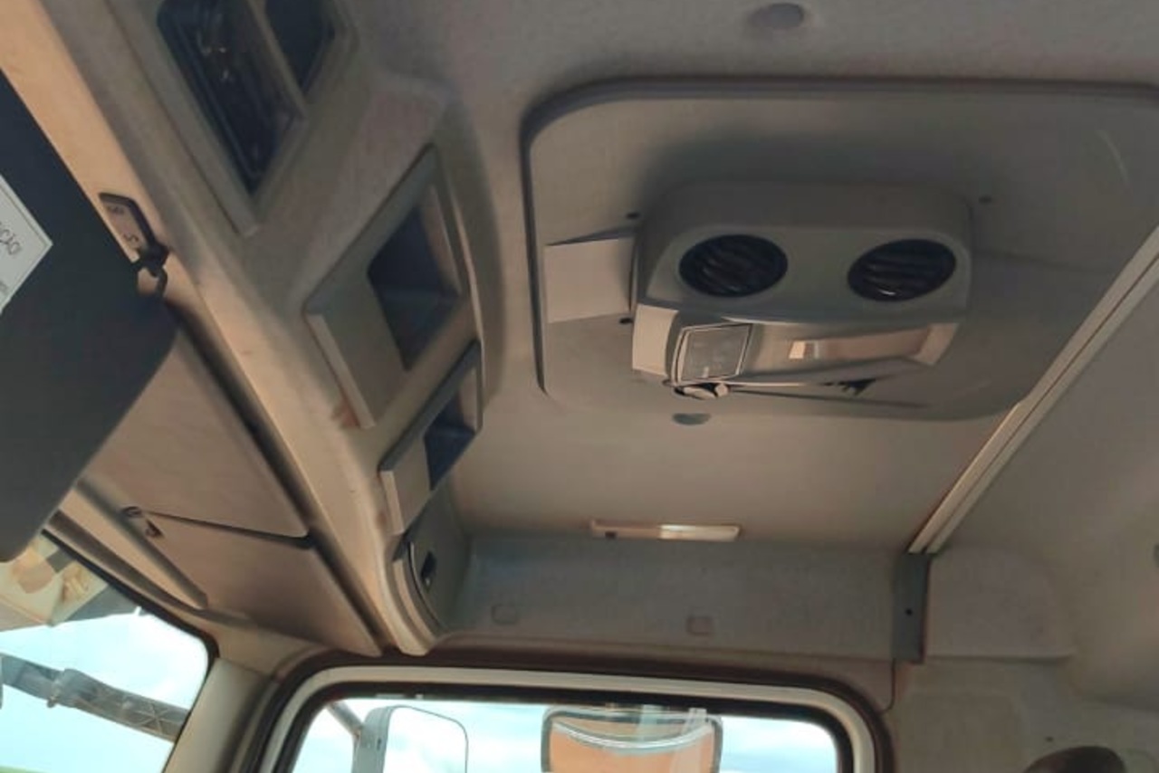 Mercedes Benz Axor 3344 - 21/22 9