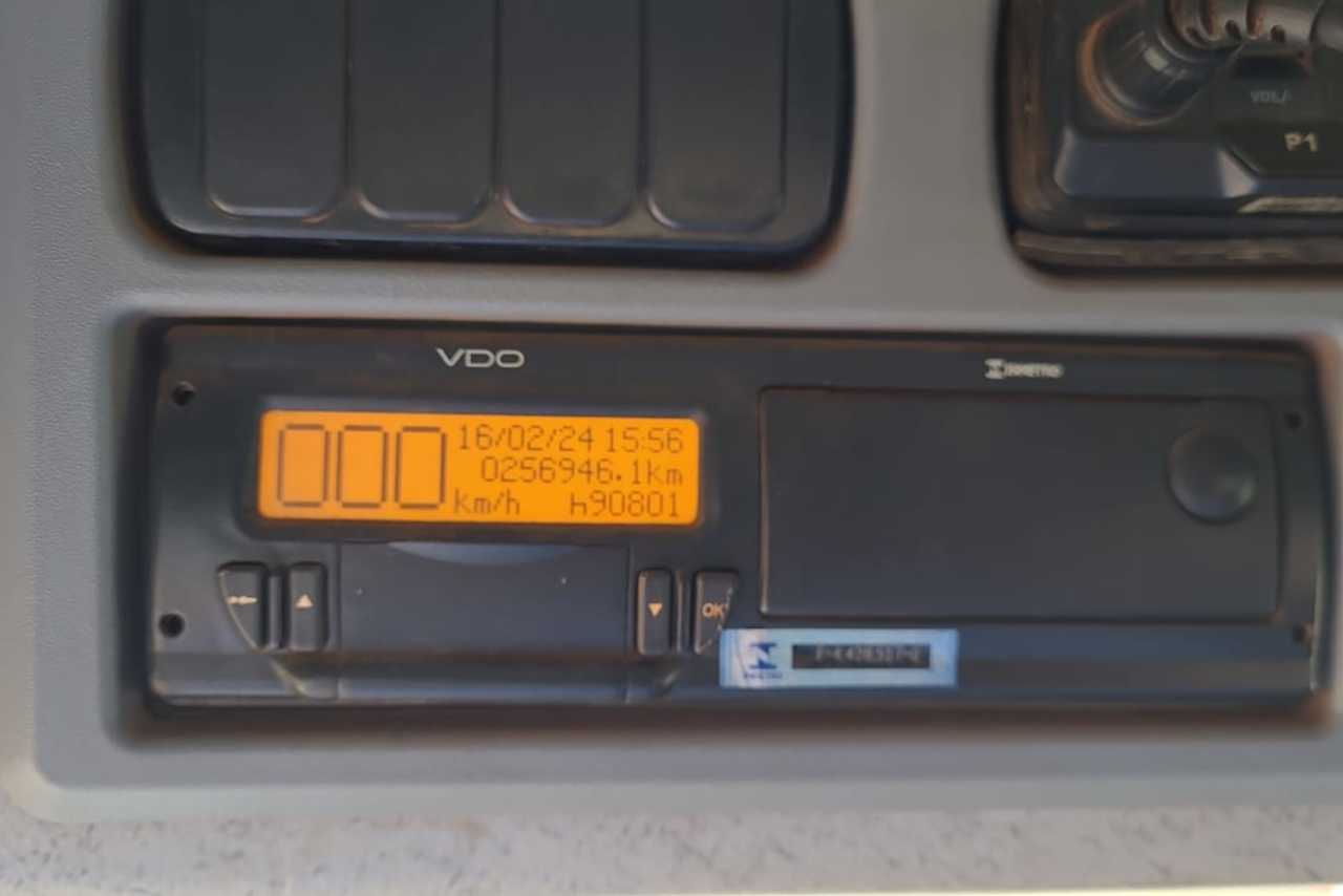 Mercedes Benz Axor 3344 - 21/22 11