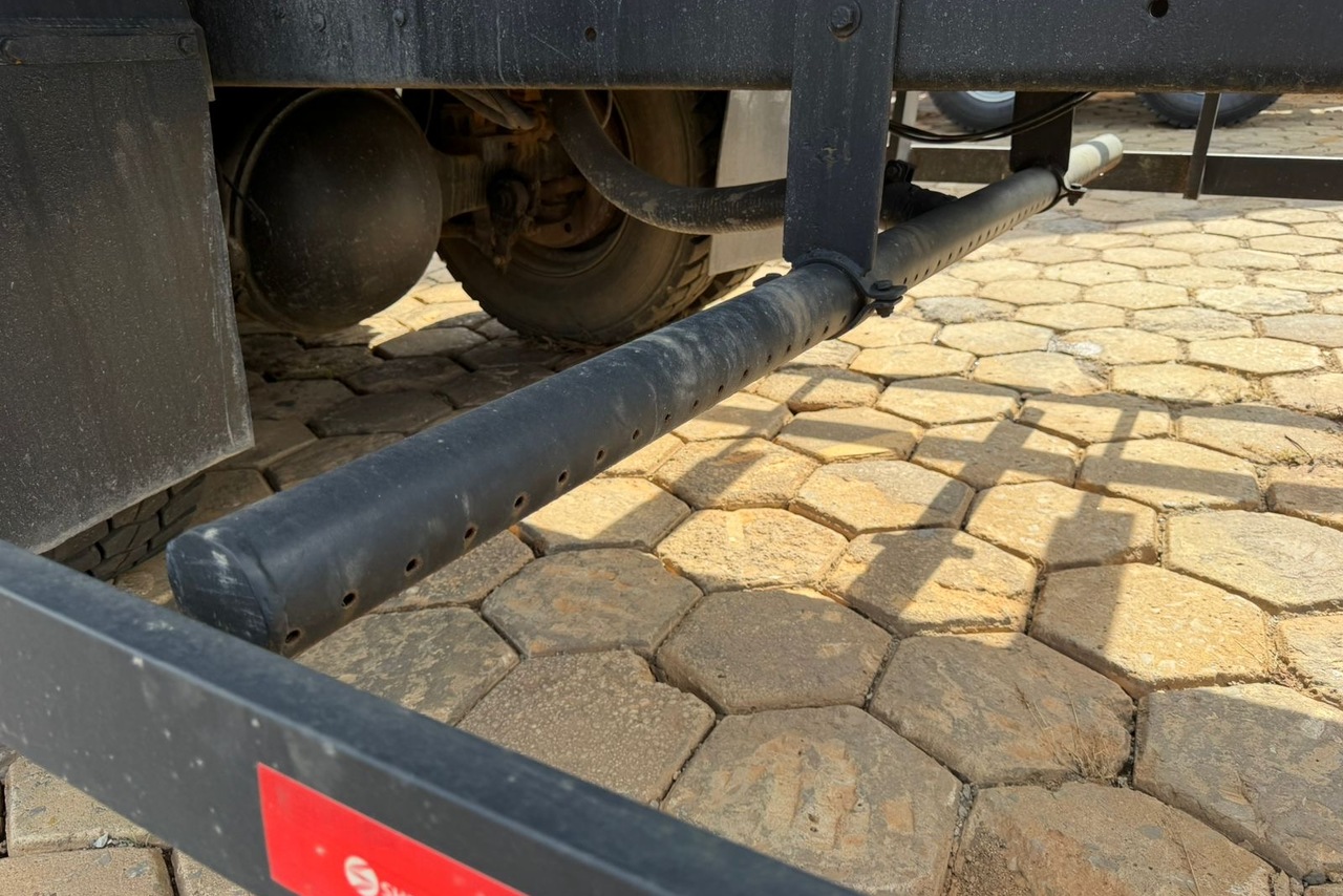 Volkswagen 31-280 E Constel. 6x4 - 12/12 13