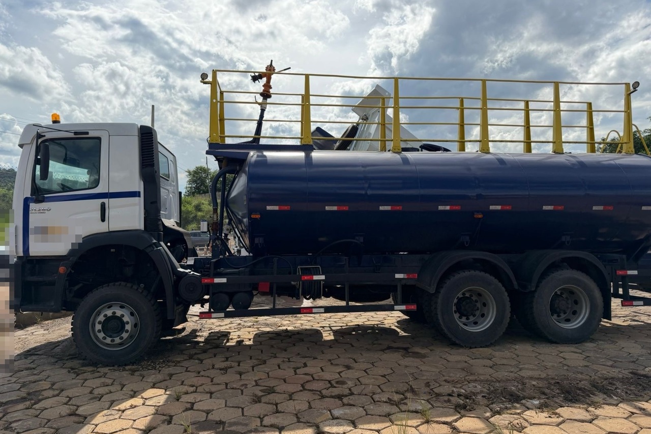 Volkswagen 31-280 E Constel. 6x4 - 12/12 15