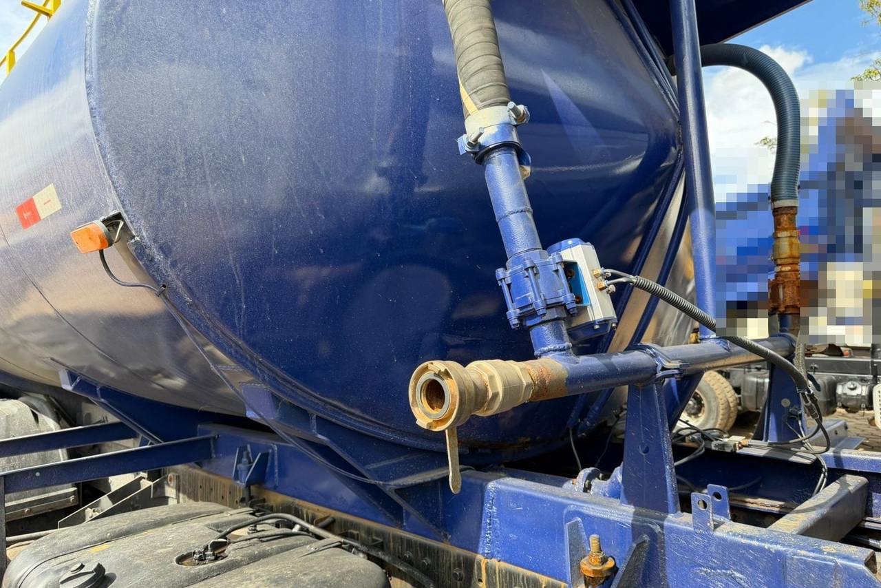 Volkswagen 31-280 E Constel. 6x4 - 12/12 19