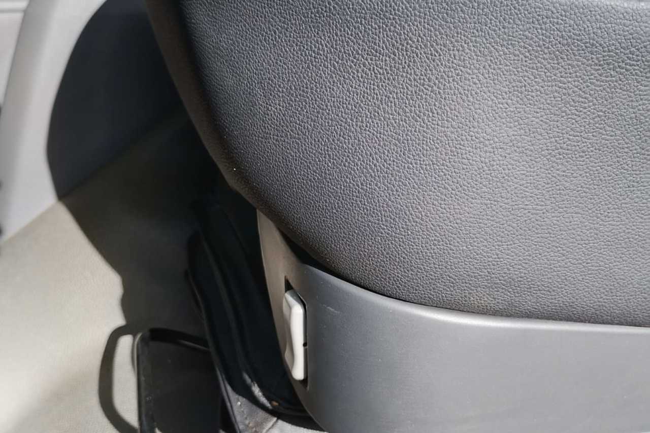 Volkswagen 11-180 Delivery - 21/22 6