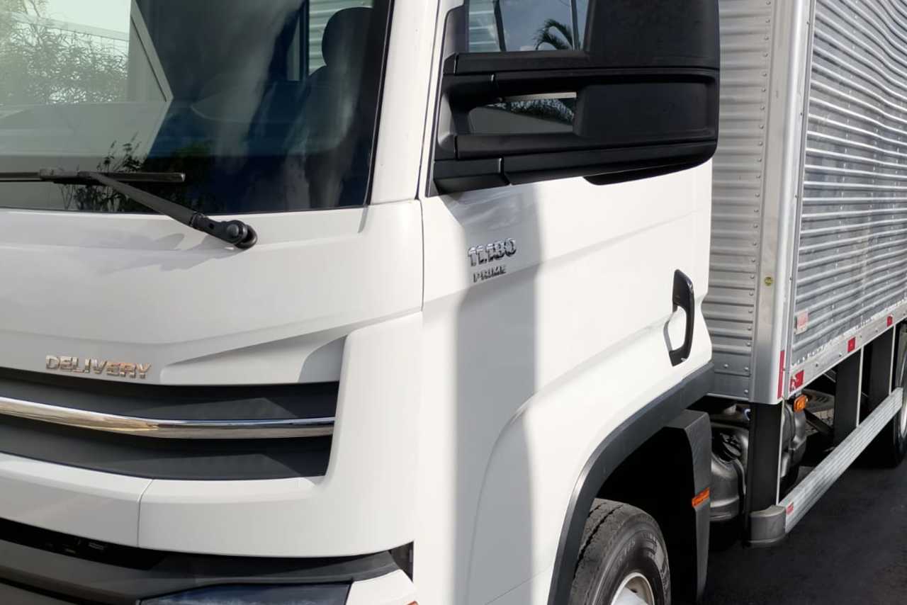 Volkswagen 11-180 Delivery - 21/22 15