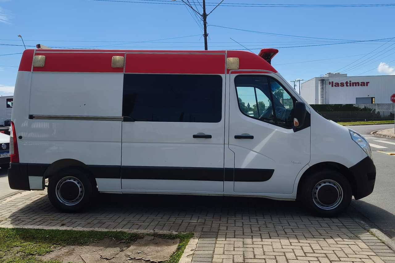 Renault Master Furgão - 17/18 5