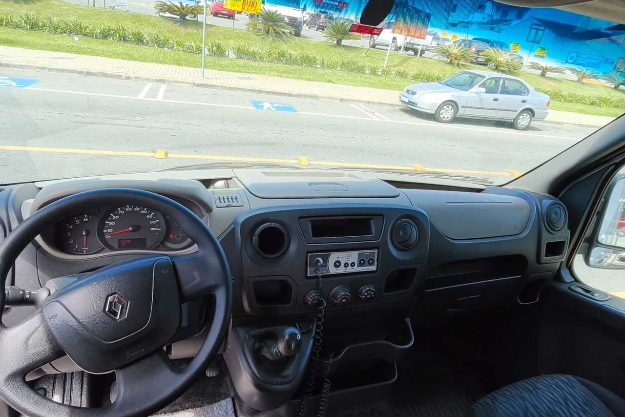 Renault Master Furgão - 17/18 12