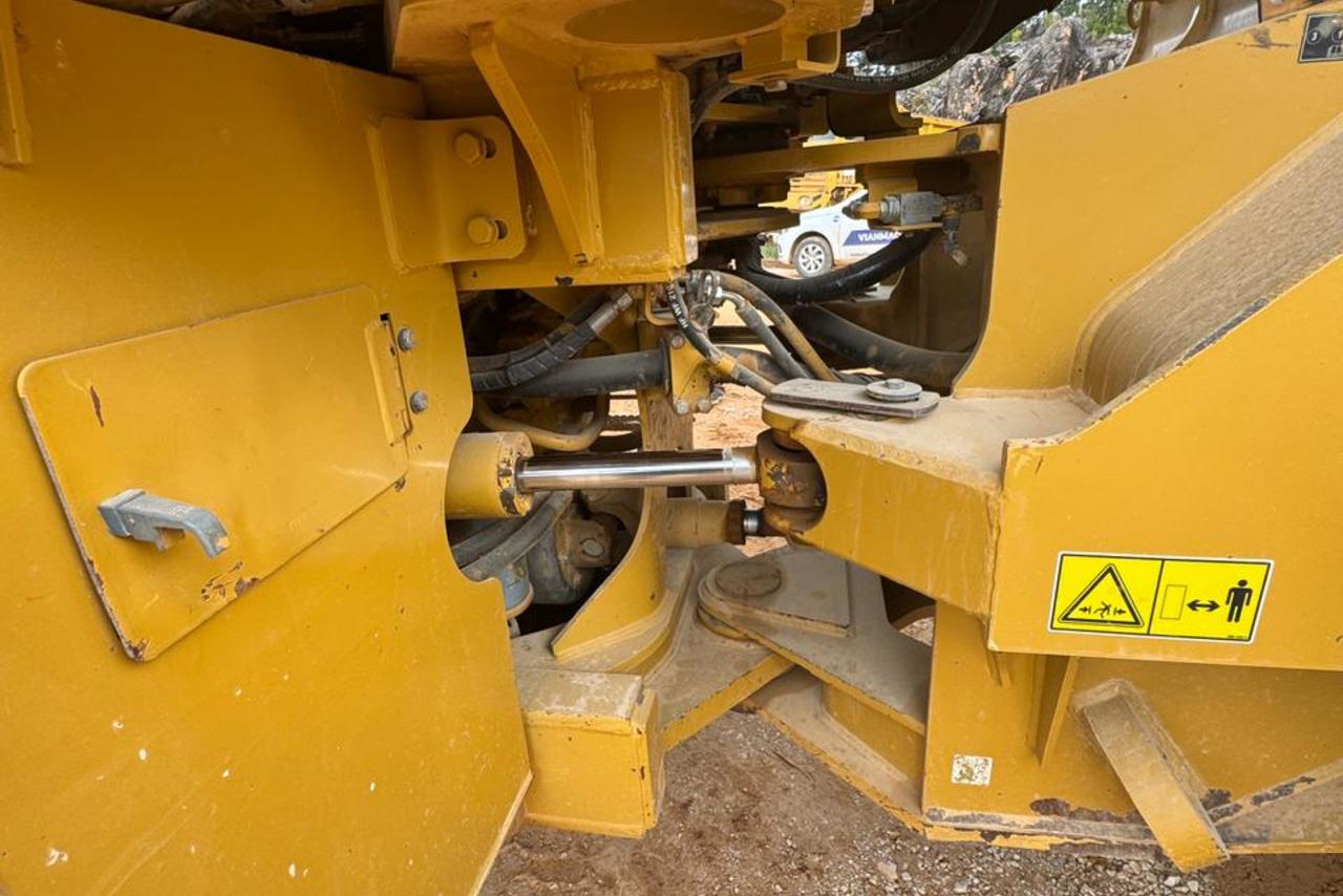 Caterpillar  950H - 08/08 15