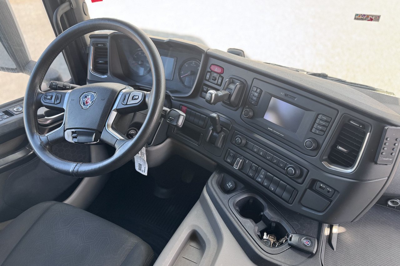 Scania P360 - 21/21 7
