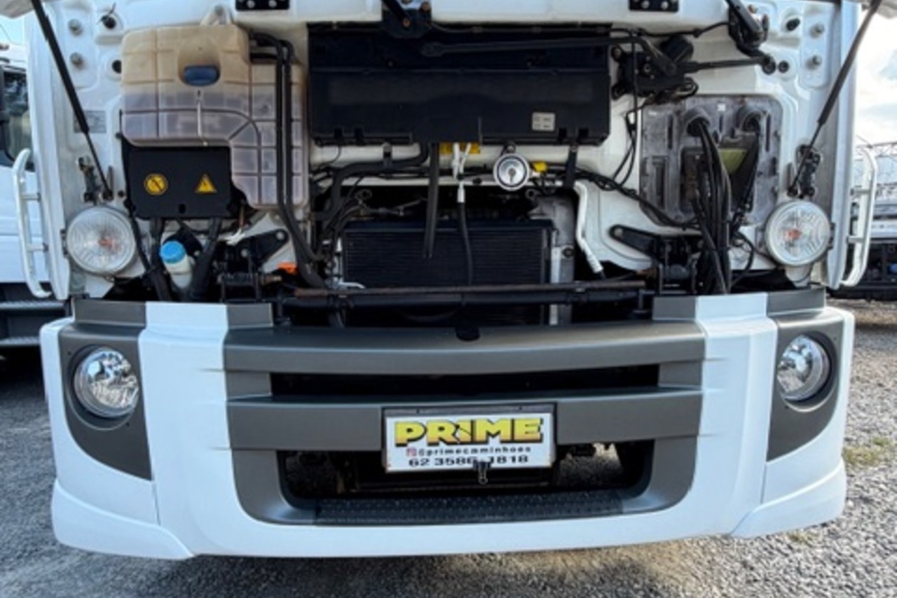 Volkswagen 24-280 E Constellation 6x2 - 20/20 8