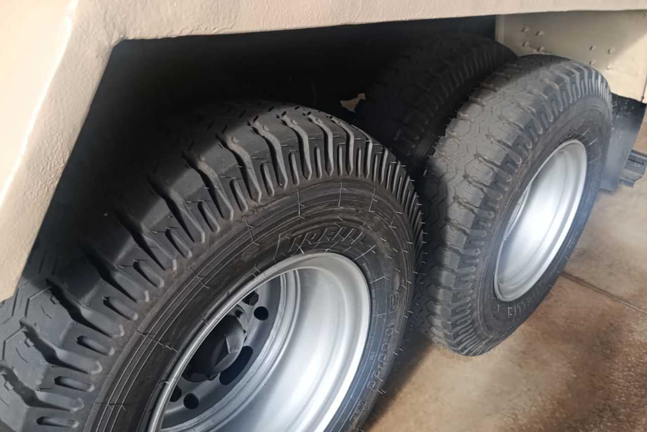 Mercedes Benz MB 2220 - 88/88 7