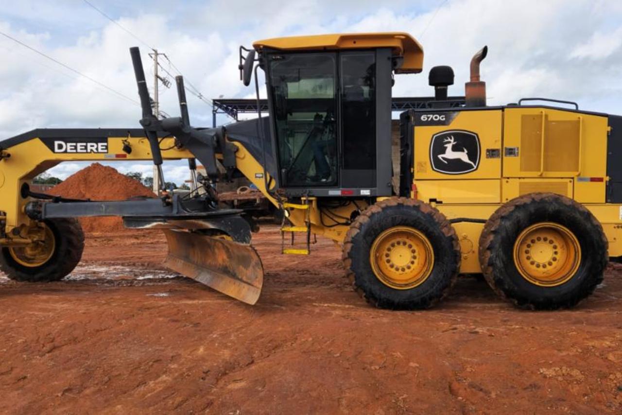 John Deere 670G - 21/21 4