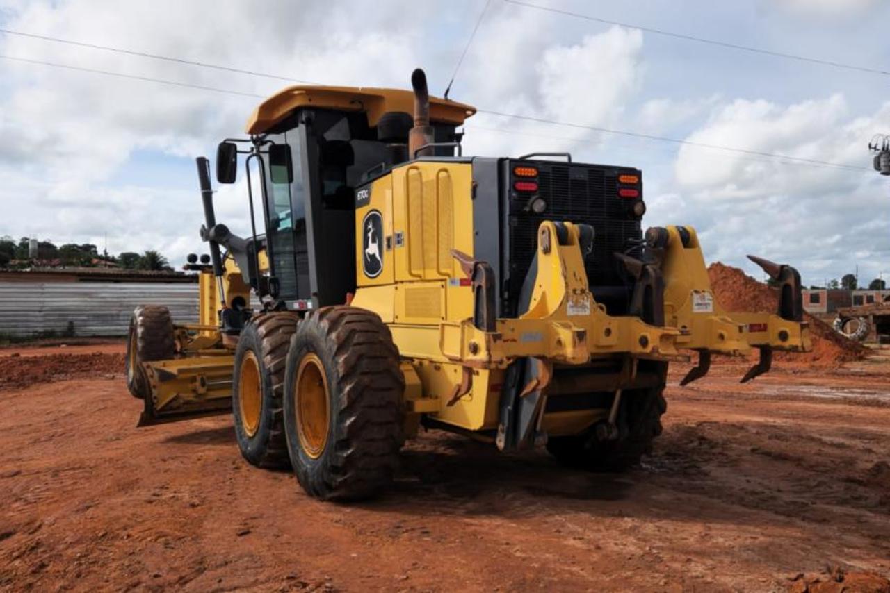 John Deere 670G - 21/21 11