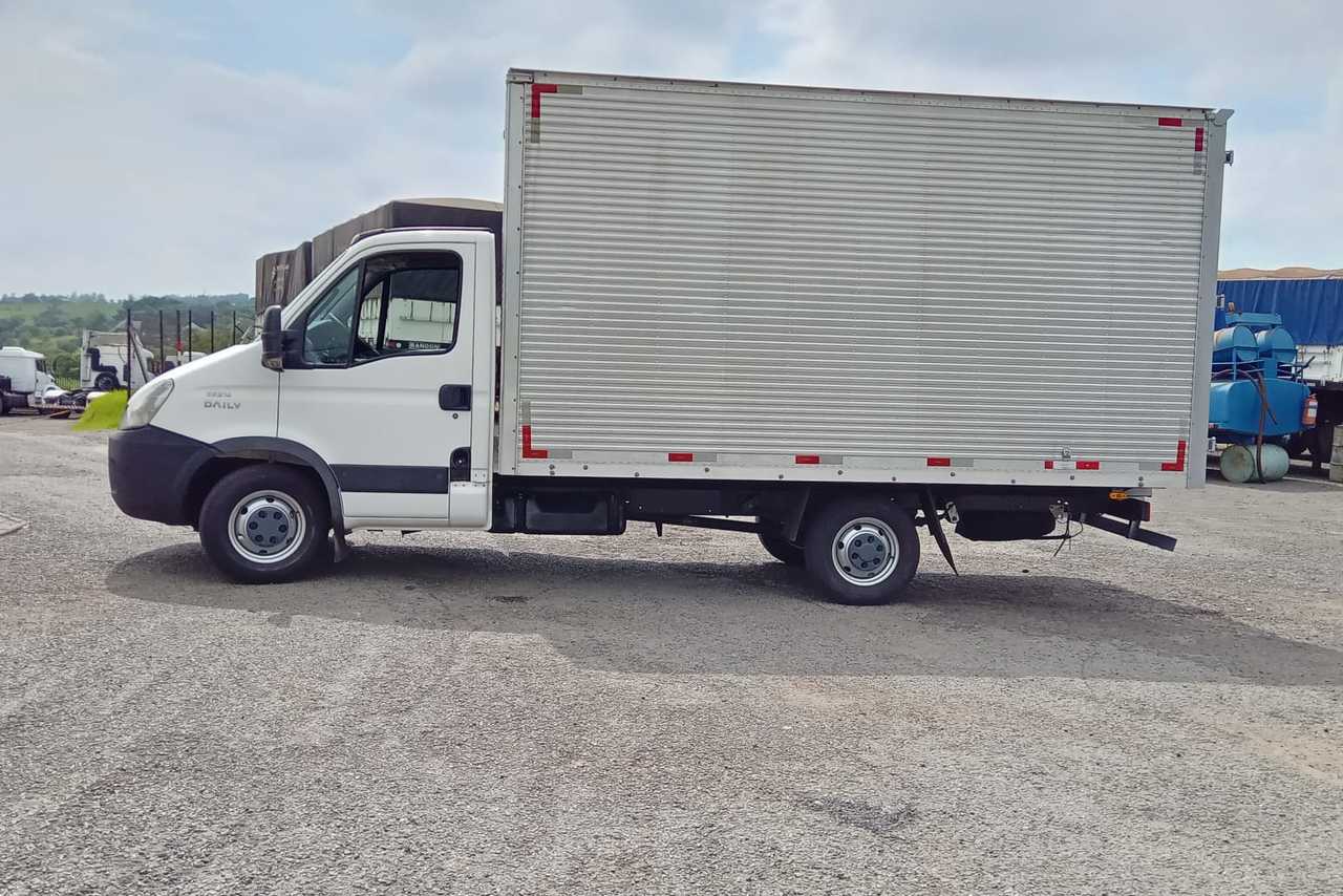 Iveco Daily Chassi 35s14 - 13/14 6