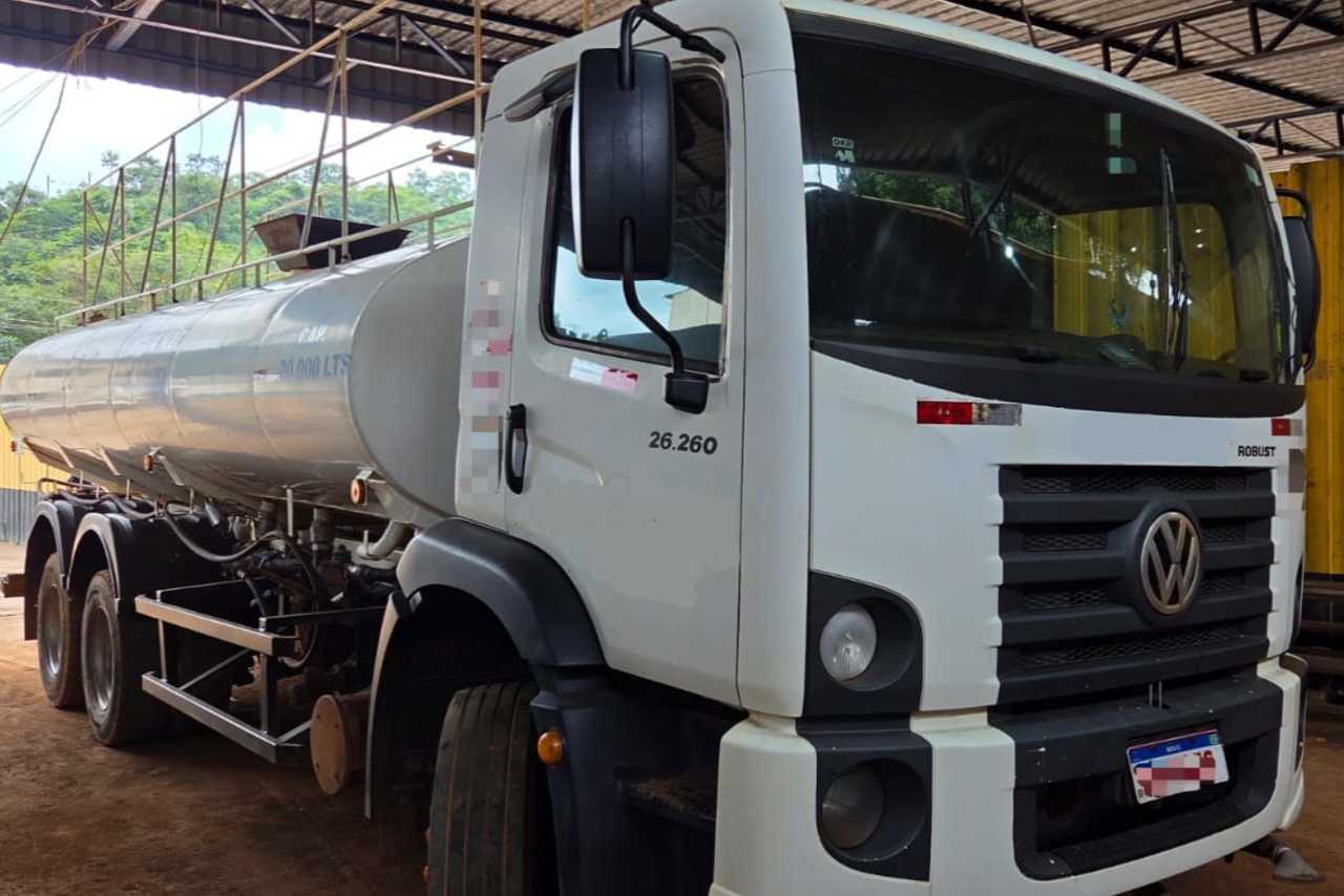Volkswagen 26-280 Constellation 6x4 - 21/22 7