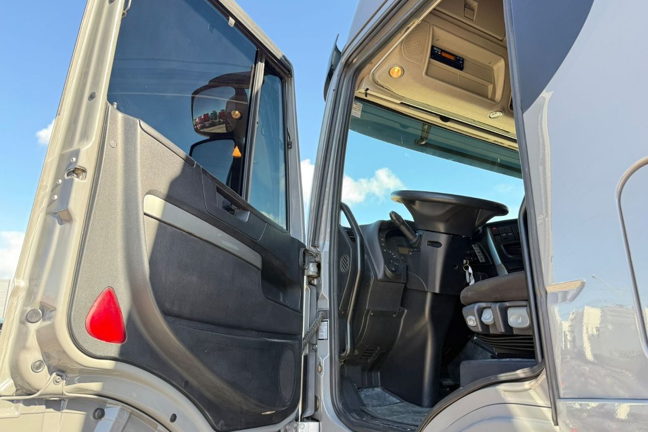 Iveco Stralis 440 -  9