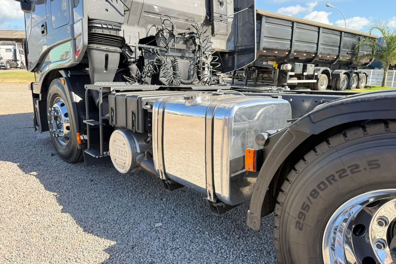 Iveco Stralis 440 -  10