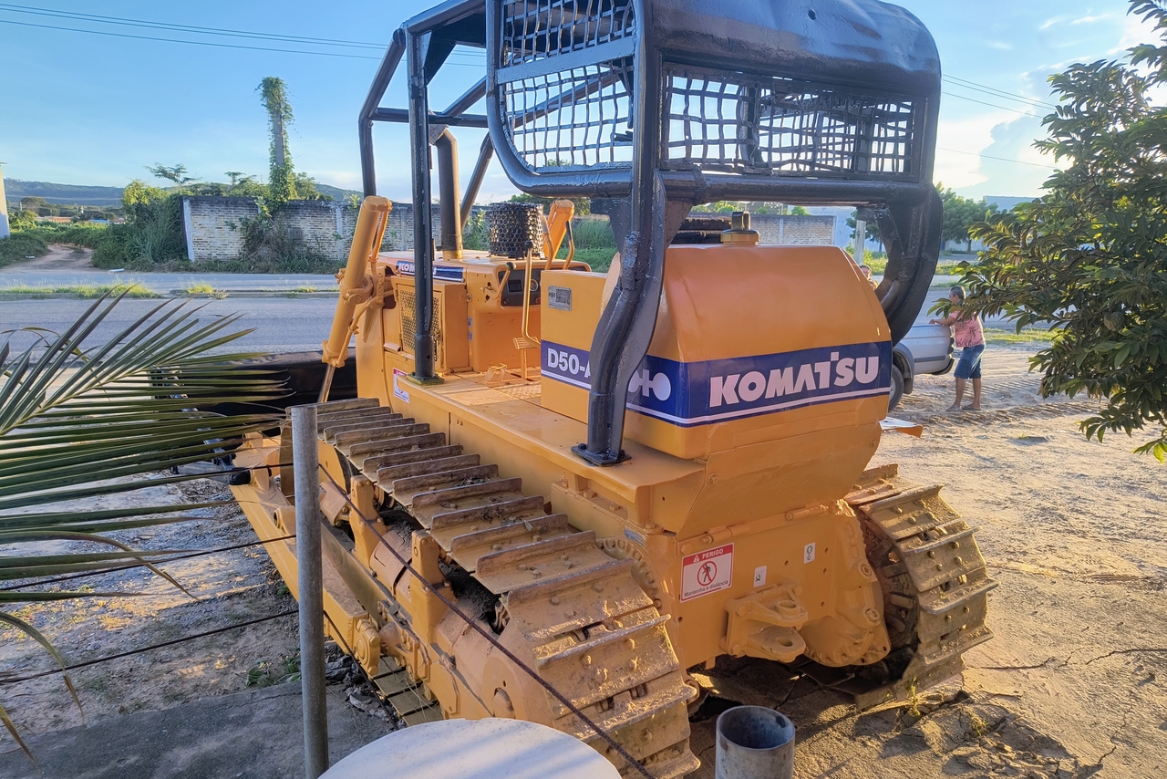 Komatsu  D50 - 82/82 8
