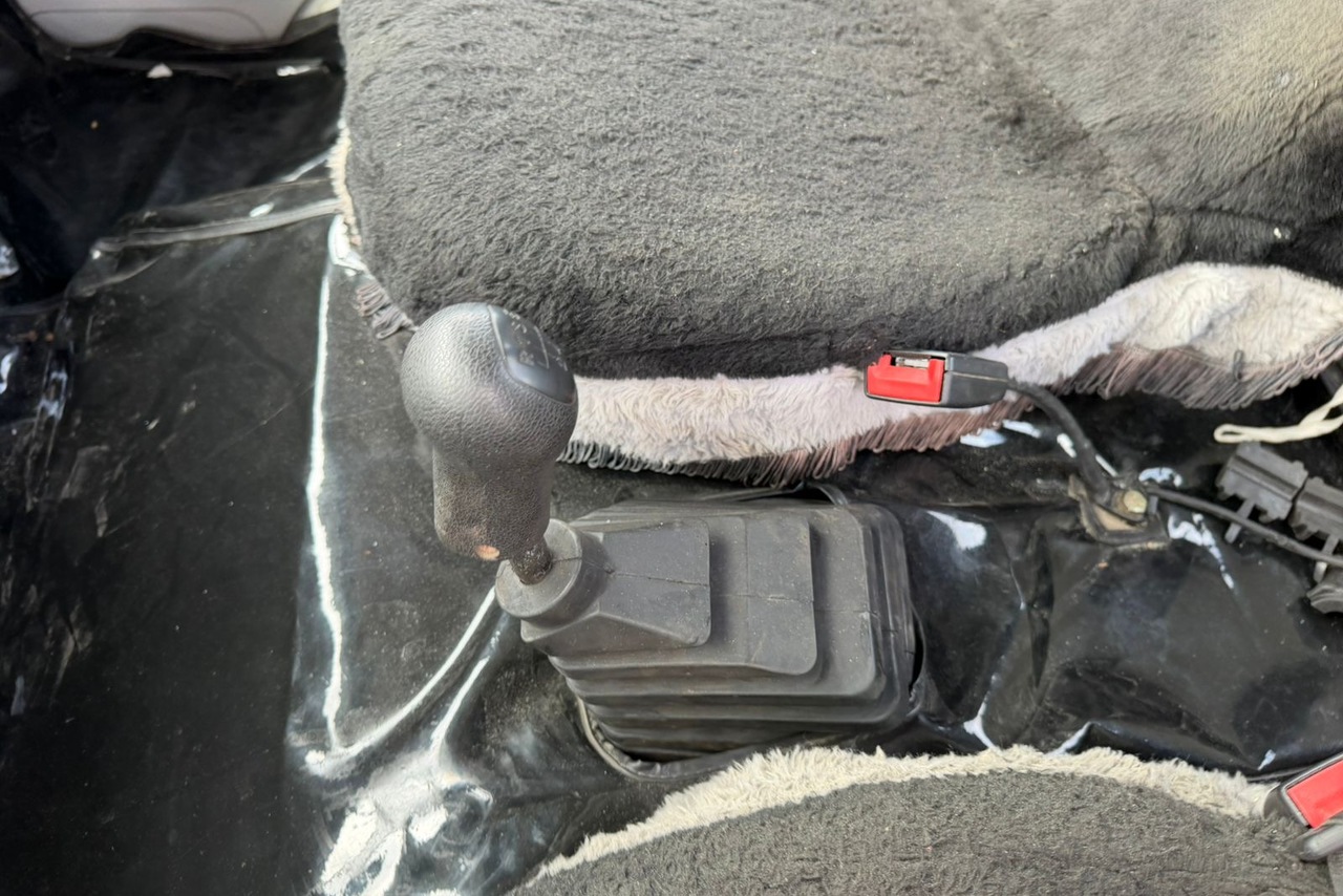 Volkswagen VW 17180 - 19/20 10