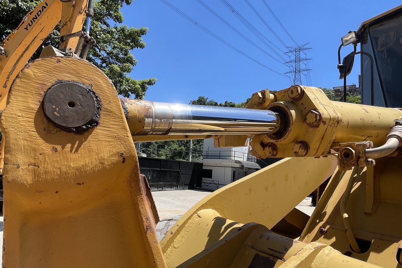 Caterpillar 938G - 00/00 16