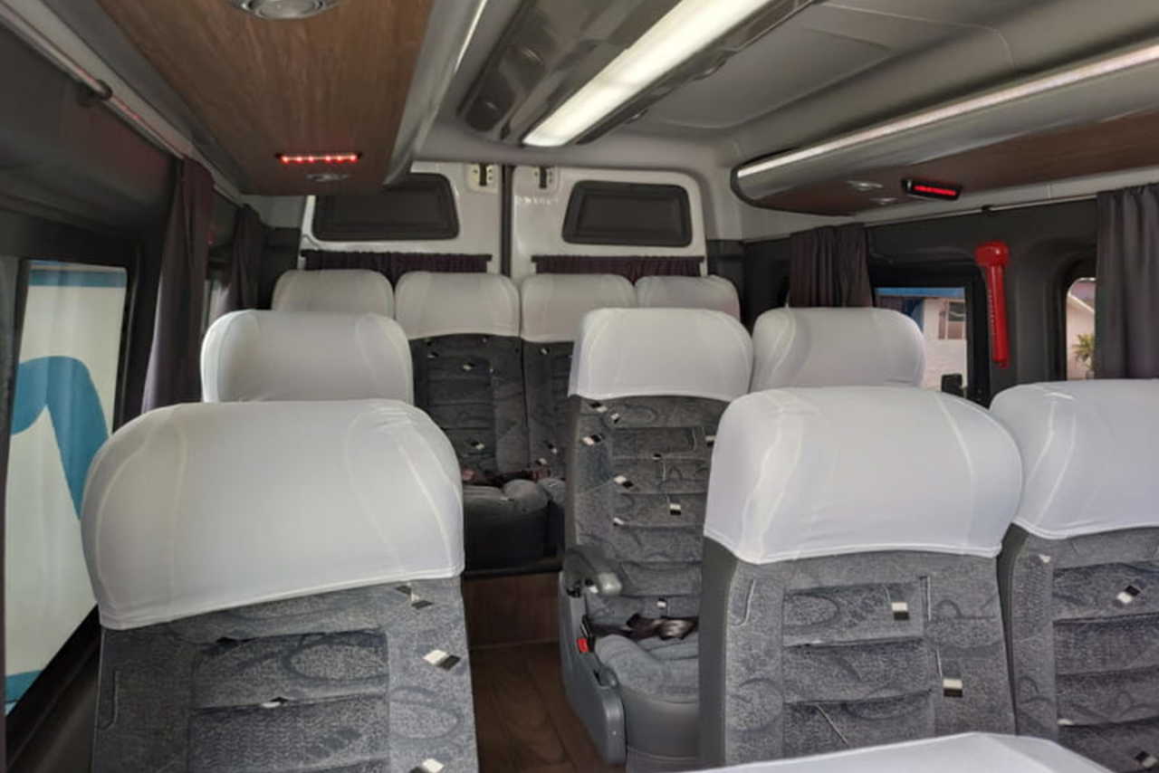 Mercedes Benz Sprinter Executiva 415 - 18/19 8