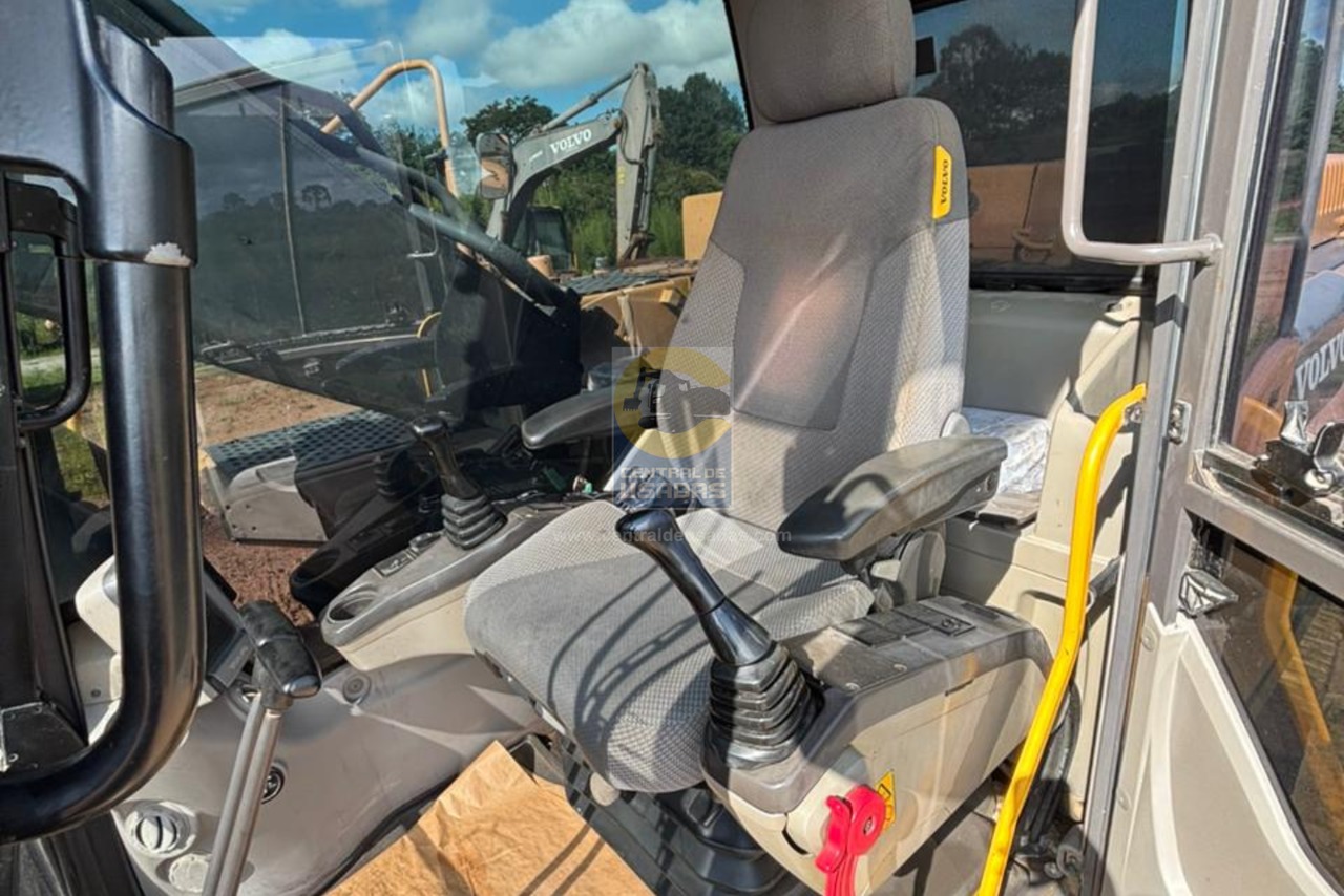 Volvo EC 250 DL - 18/18 10