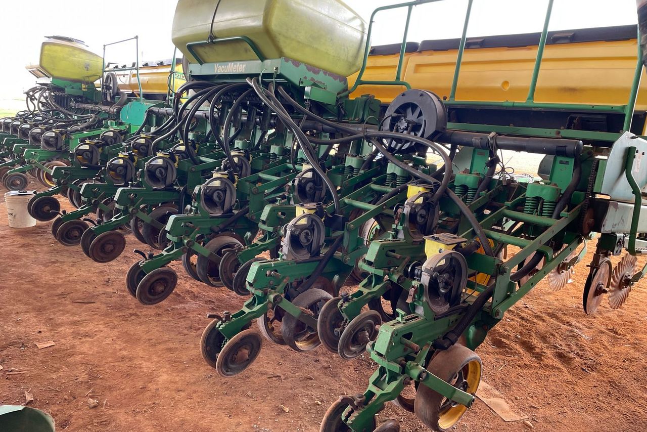 John Deere Plantadeiras - 13/13 10