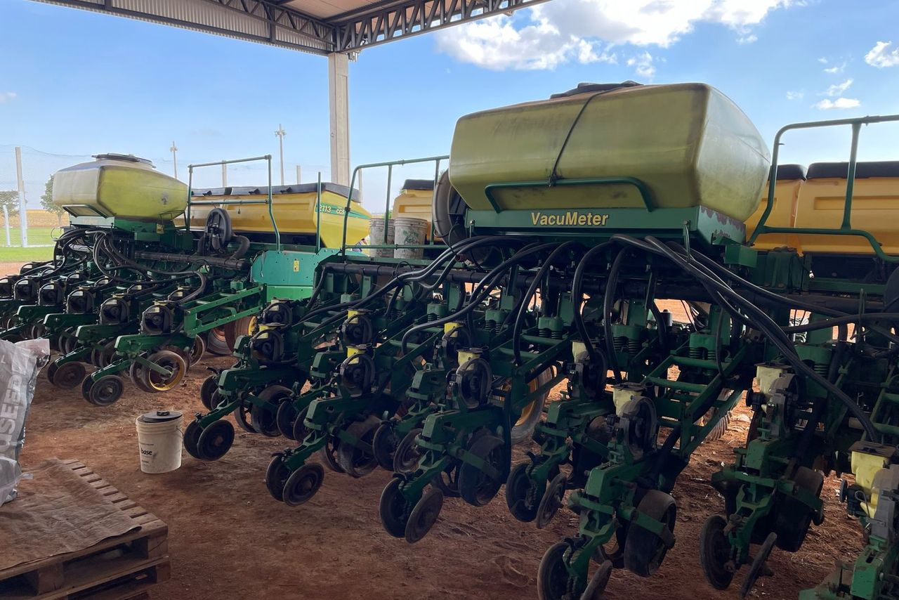 John Deere Plantadeiras - 13/13 12
