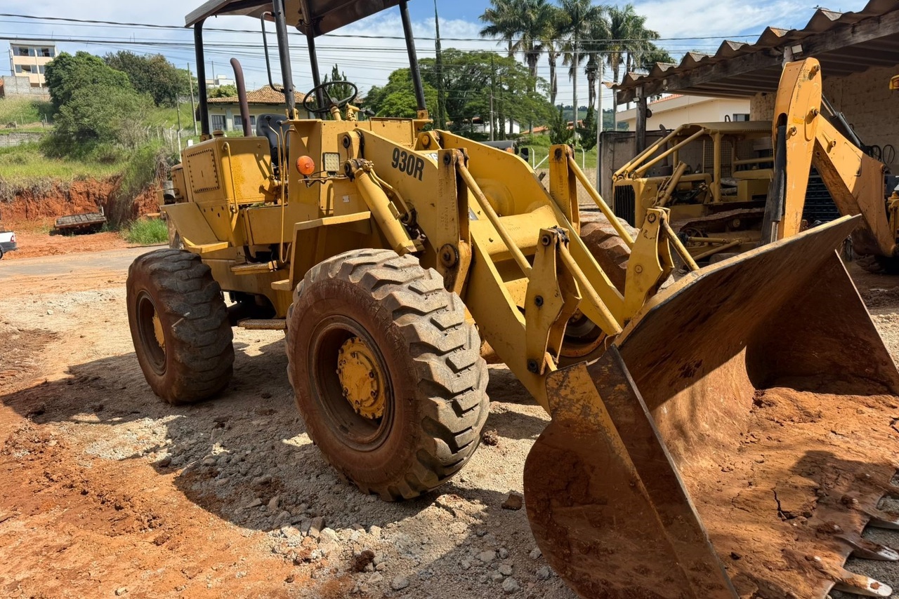 Caterpillar 930R - 80/80 2