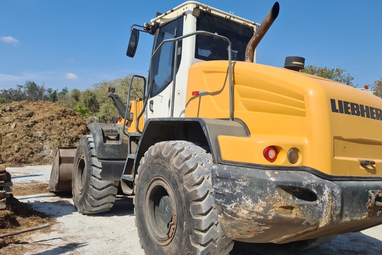 Liebherr Outros - 16/16 11
